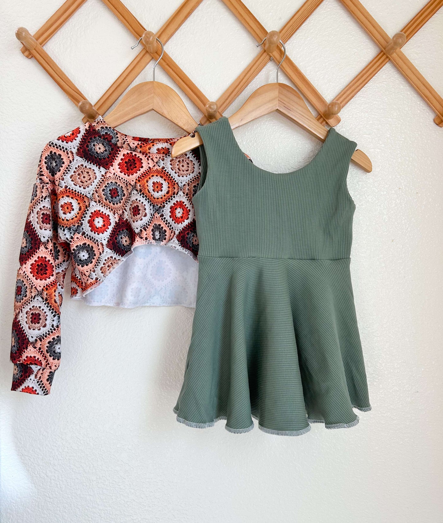 Solid Tank Peplum w/ Knitted Squares LS Crop